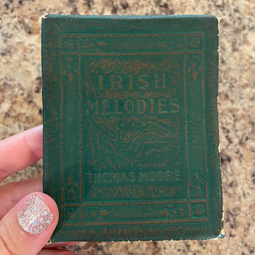 Antique Little Leather Library Book- Irish Melodies
